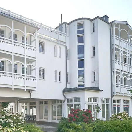 Apartment In Mit Hund Und Fitness Sellin (Rugen)